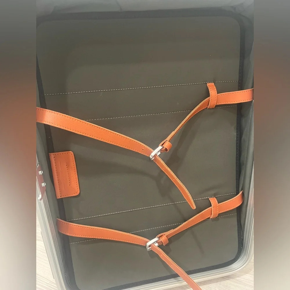 FPM MILANO Bank Milano Cabin Spinner Suitcase 55